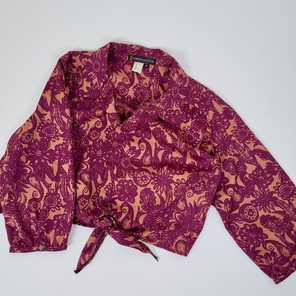 *Free With Purchase* Floral cropped blouse 3/4 sleeve peasant top crop front tie - Picture 1 of 8